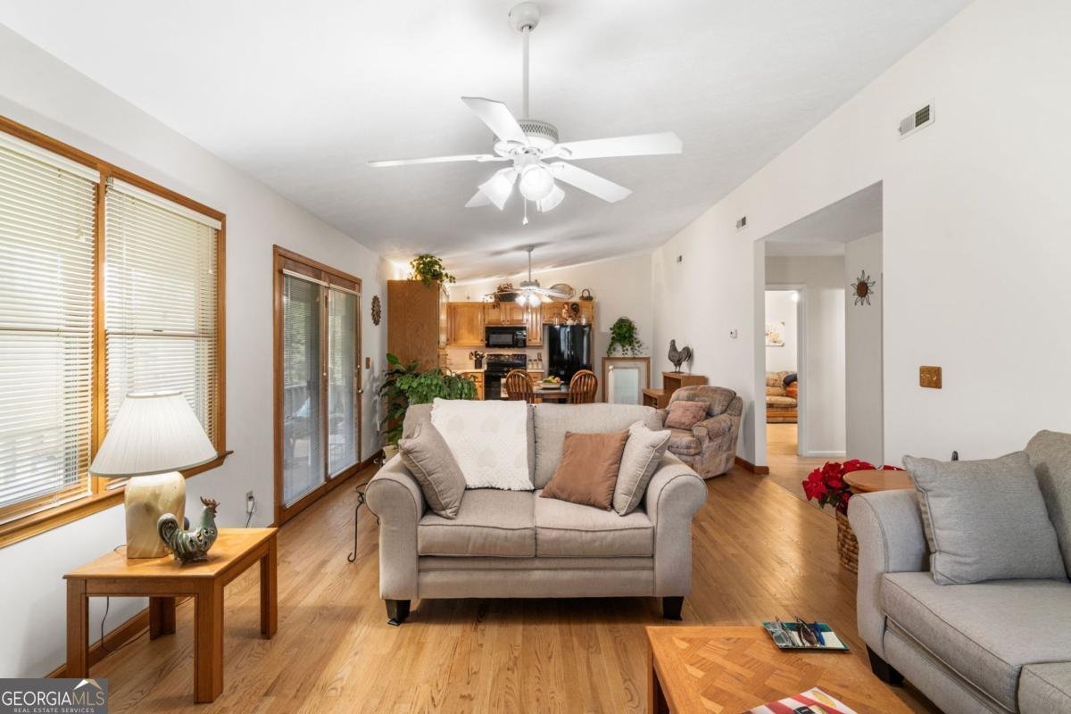 9045 Betty Jo Circle Young Harris - Photo 8