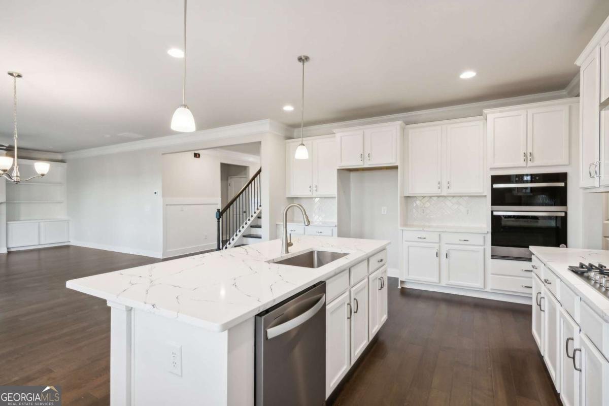 5558 Overview Drive Flowery Branch - Photo 8