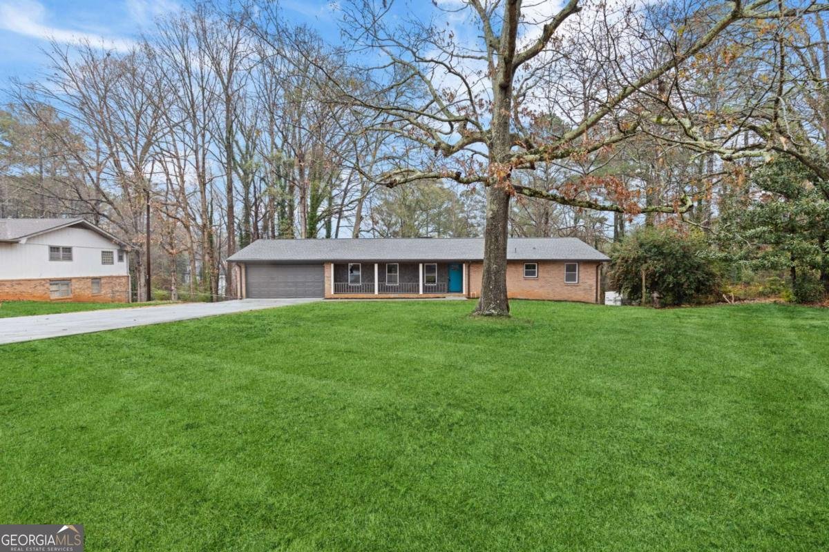 2224 Hudson Drive Lilburn - Photo 1