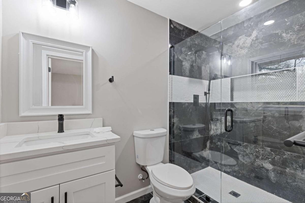 2224 Hudson Drive Lilburn - Photo 16