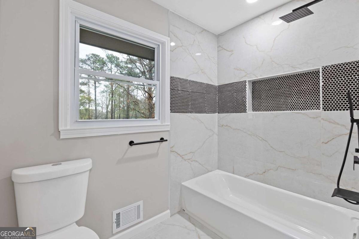 2224 Hudson Drive Lilburn - Photo 20