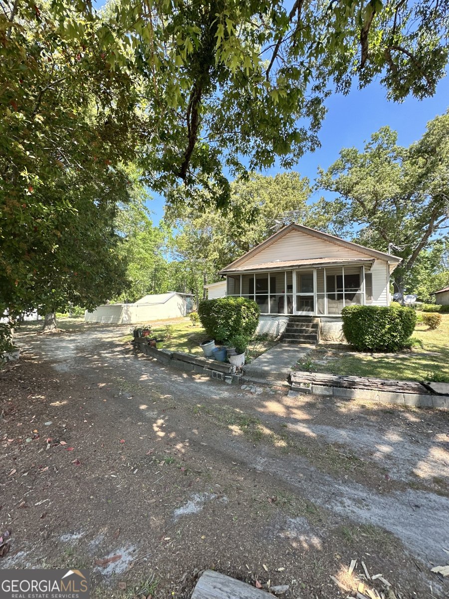 204 Hudson Street Wrens - main photo