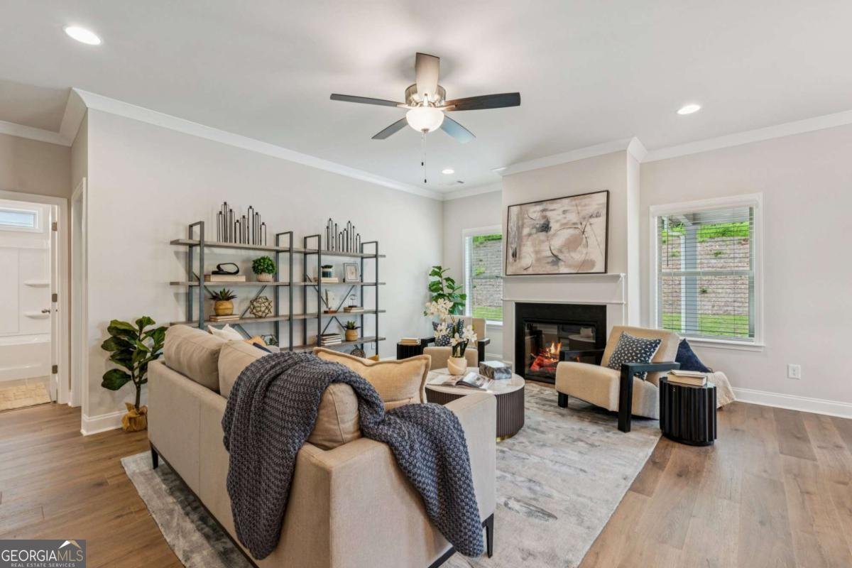 5556 Keswick Drive Flowery Branch - Photo 14