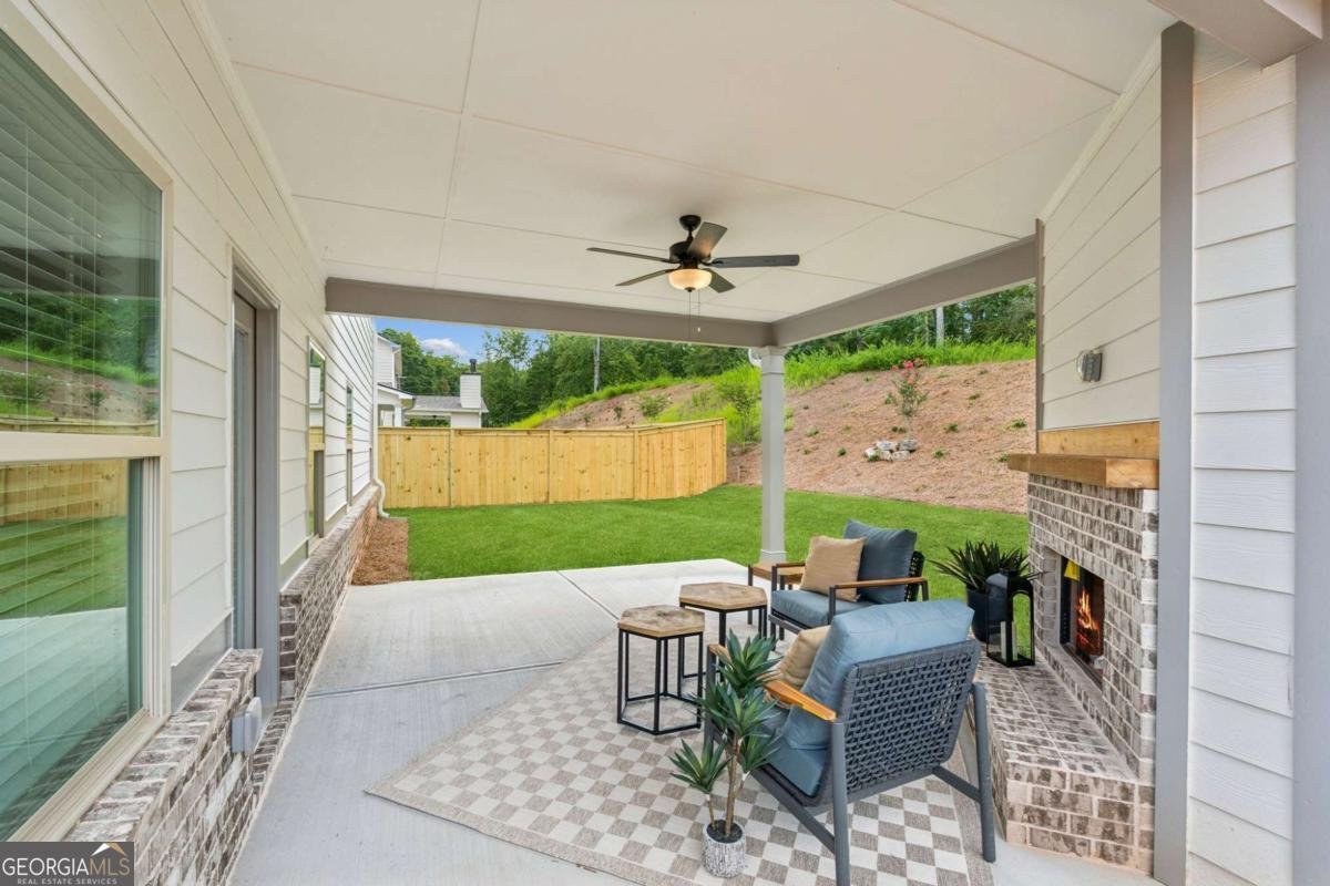 5556 Keswick Drive Flowery Branch - Photo 31