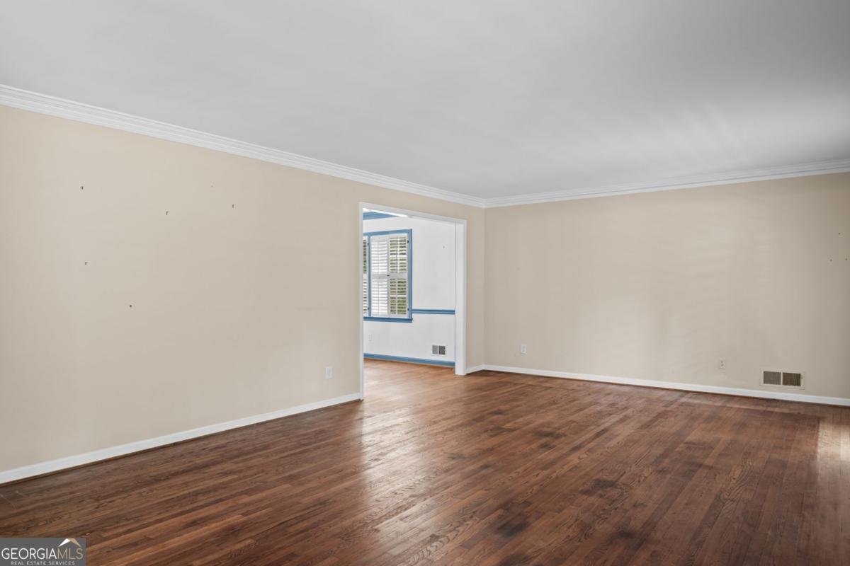 6255 Mountain Brook Lane Atlanta - Photo 8