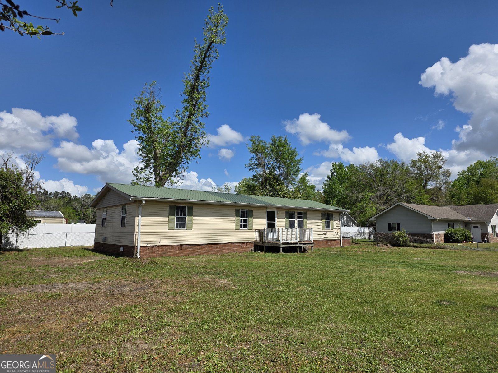 405 5th Avenue Guyton - Photo 1