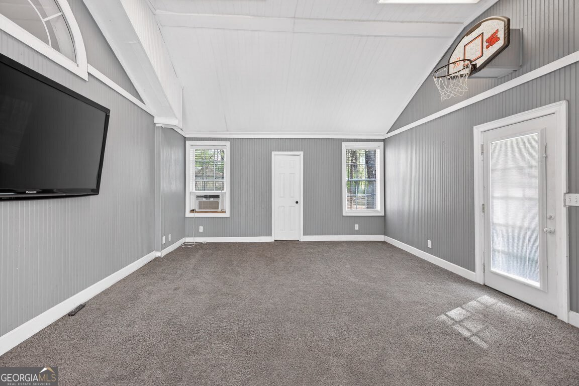 627 Rock Springs Road Lawrenceville - Photo 15