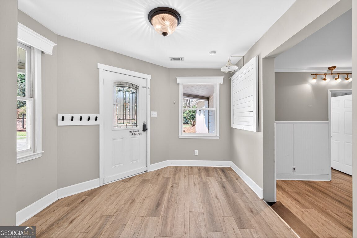 627 Rock Springs Road Lawrenceville - Photo 6