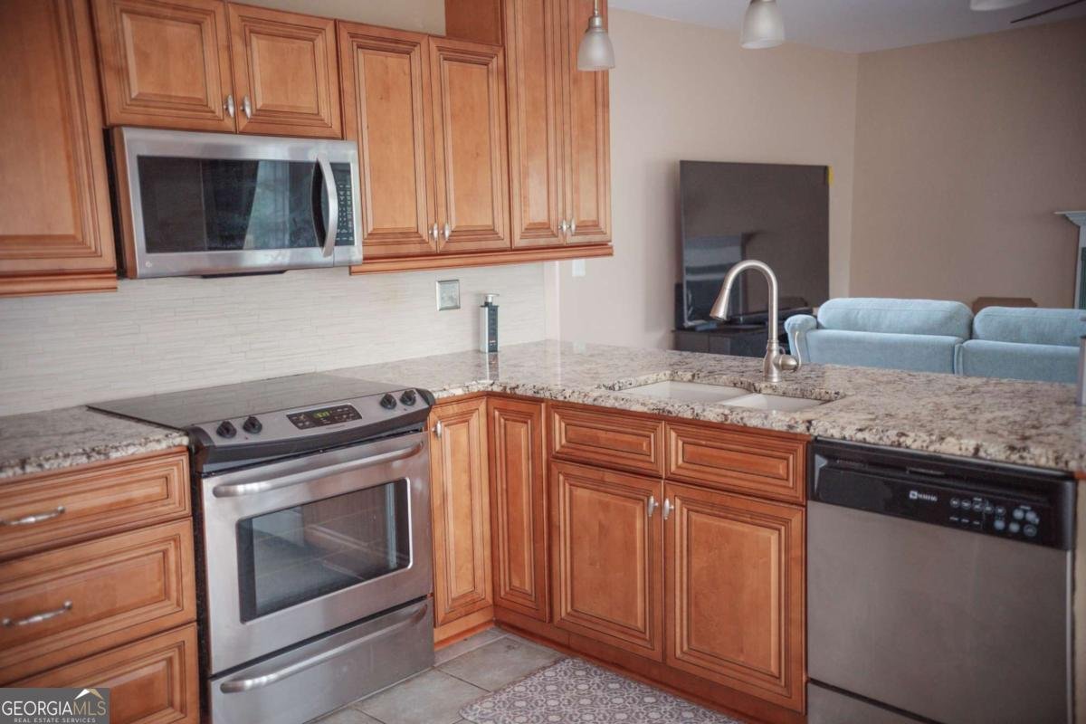 2932 Sunset View Circle Suwanee - Photo 14