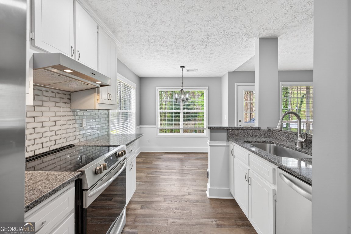 3962 Edgebrook Drive Flowery Branch - Photo 9