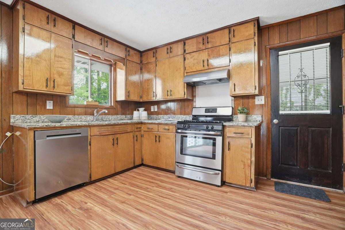 1143 Creekdale Drive Clarkston - Photo 8