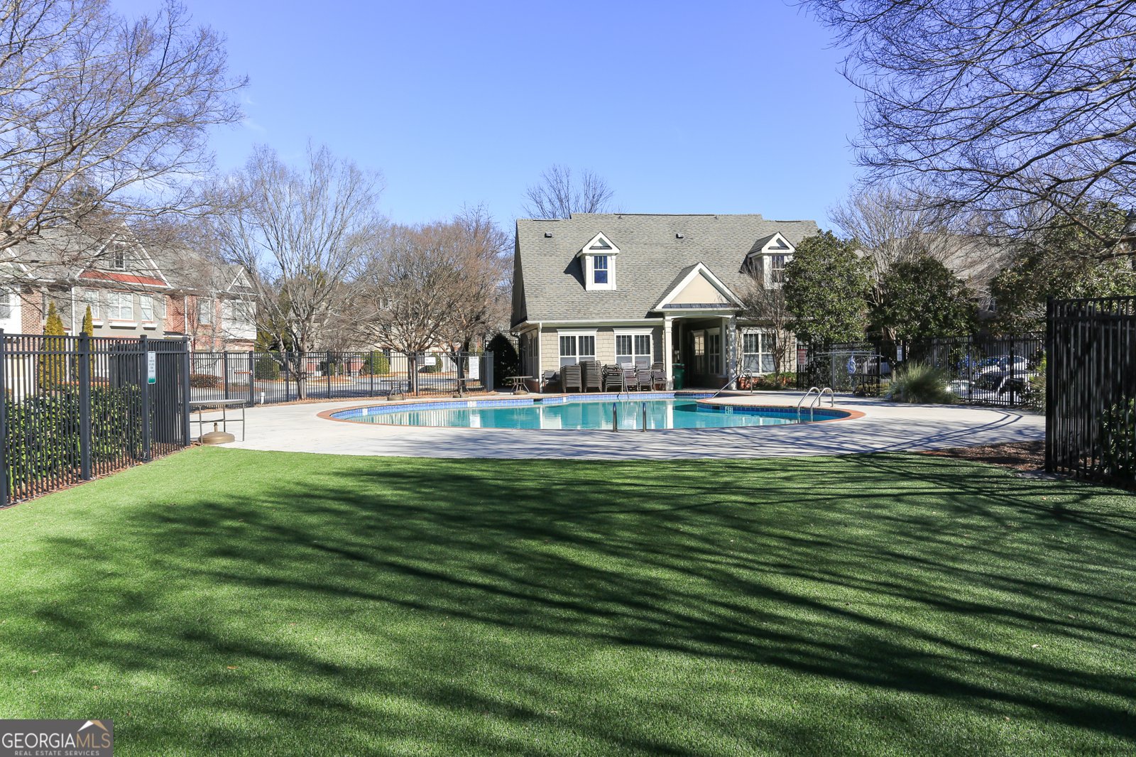 7395 Glisten Avenue Sandy Springs - Photo 22