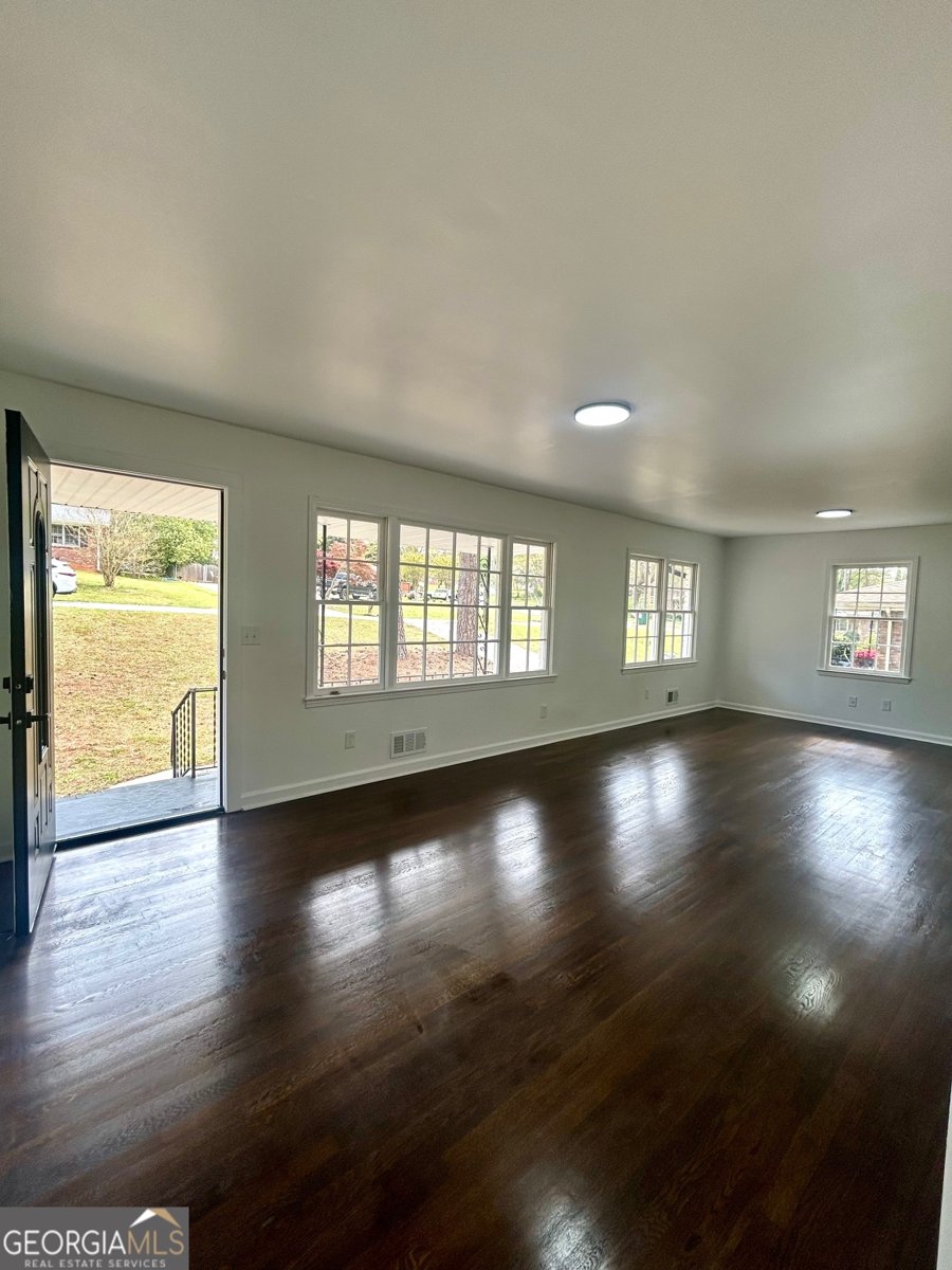 2344 Hollyridge Dr SW Marietta - Photo 14