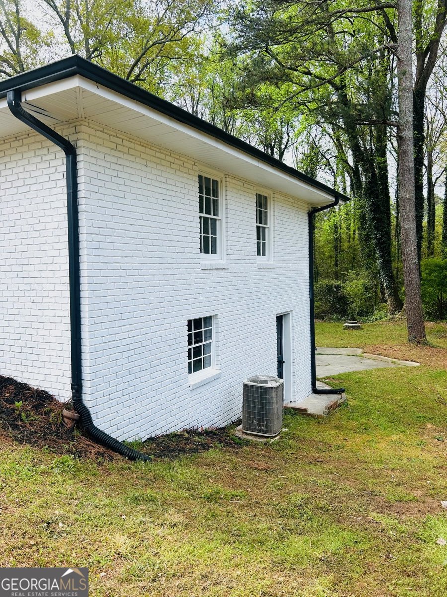 2344 Hollyridge Dr SW Marietta - Photo 7