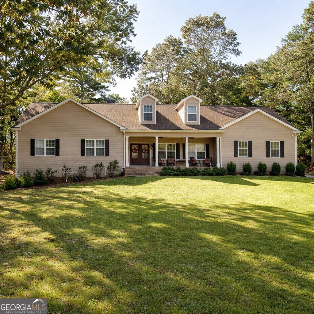 1023 Echo Valley Court Loganville - Photo 1