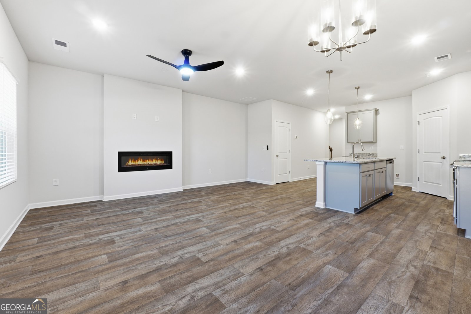 8395 Columbia Court Palmetto - Photo 13