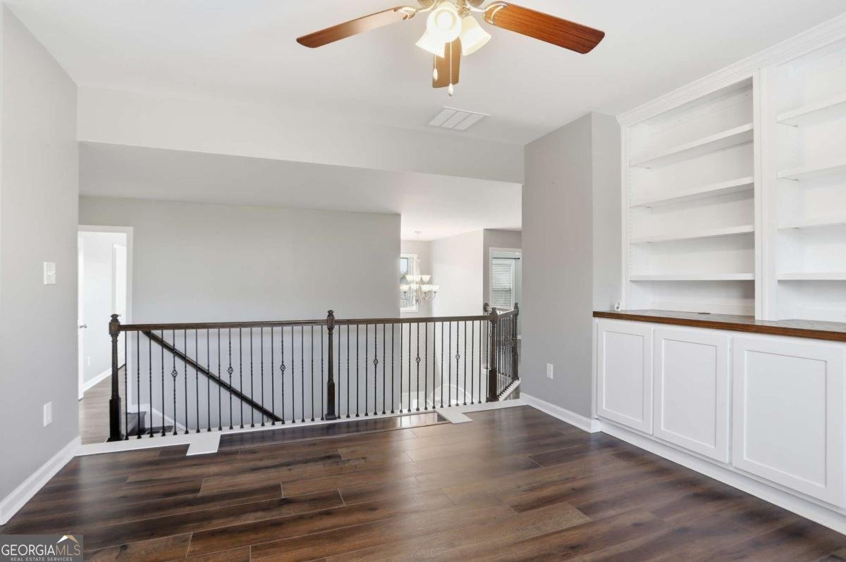 5975 Park Bay Court Flowery Branch - Photo 16