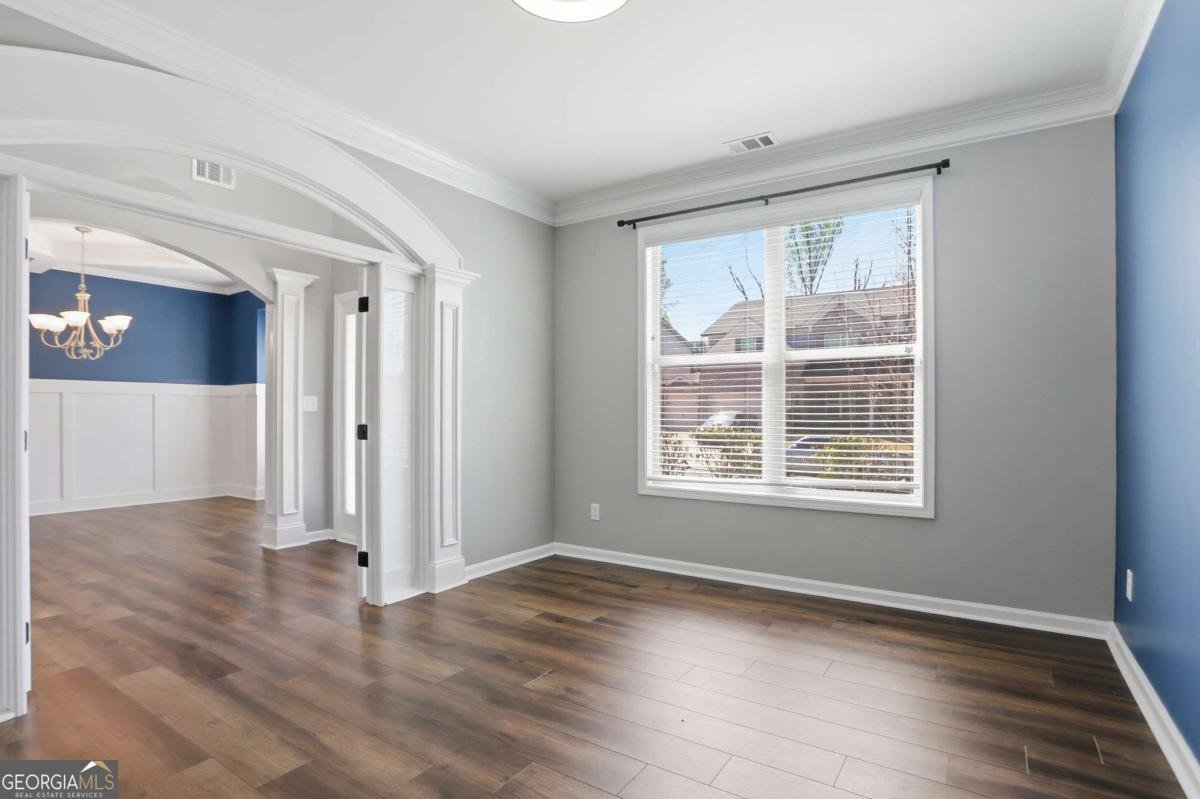 5975 Park Bay Court Flowery Branch - Photo 7