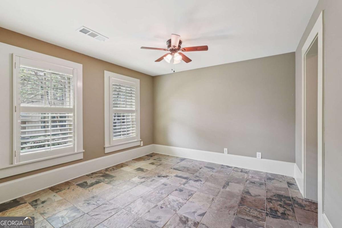 5960 Webster Circle Norcross - Photo 10