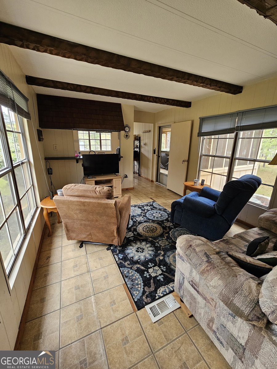 1089 LBK Circle Tignall - Photo 11