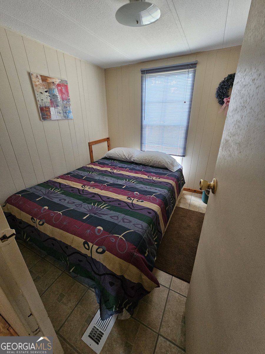 1089 LBK Circle Tignall - Photo 13