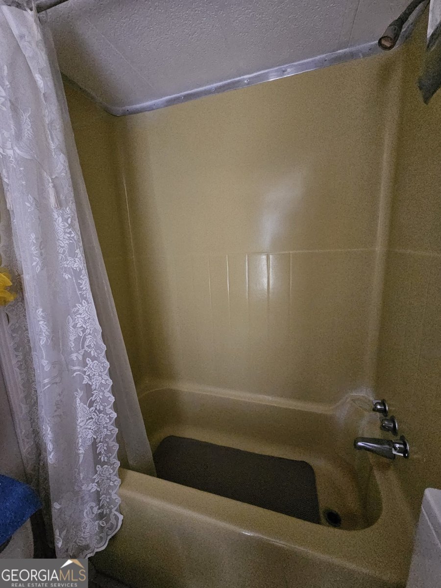 1089 LBK Circle Tignall - Photo 16