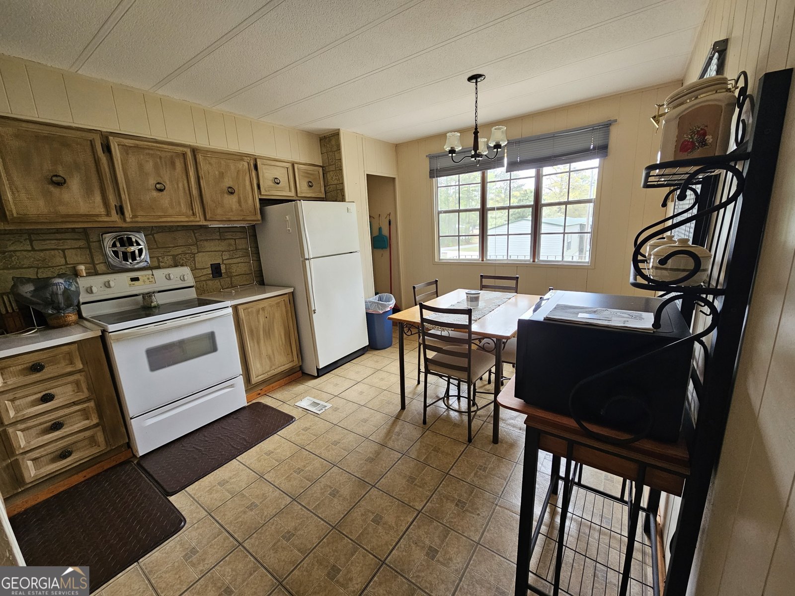 1089 LBK Circle Tignall - Photo 7