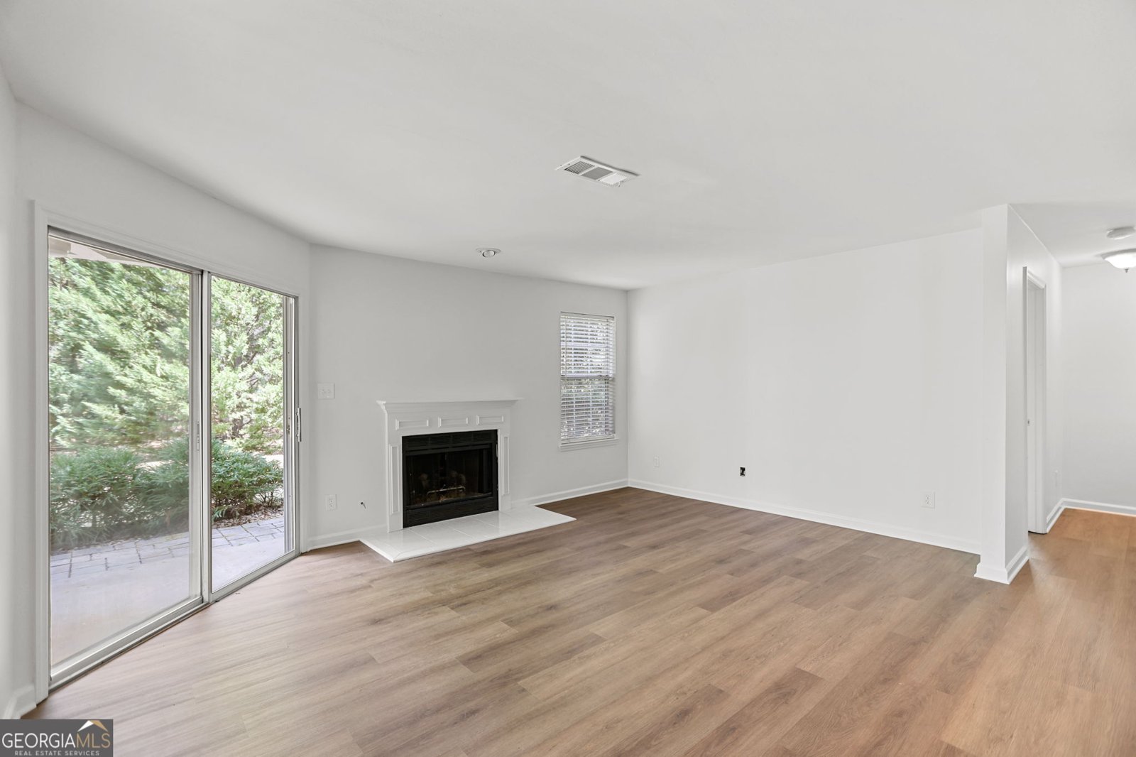 818 Ridgefield Drive Peachtree City - Photo 6