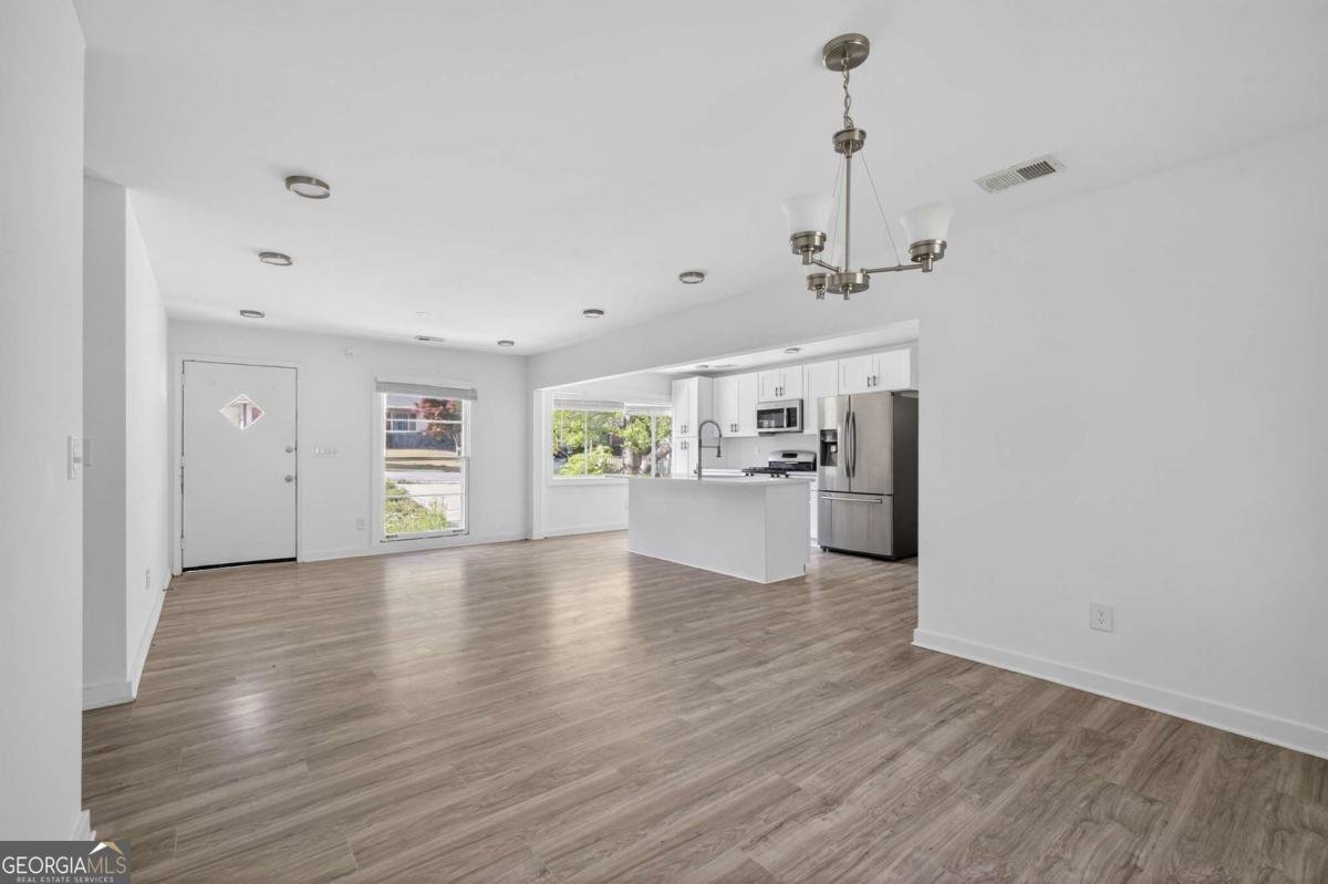 2649 Santa Barbara Drive Atlanta - Photo 13