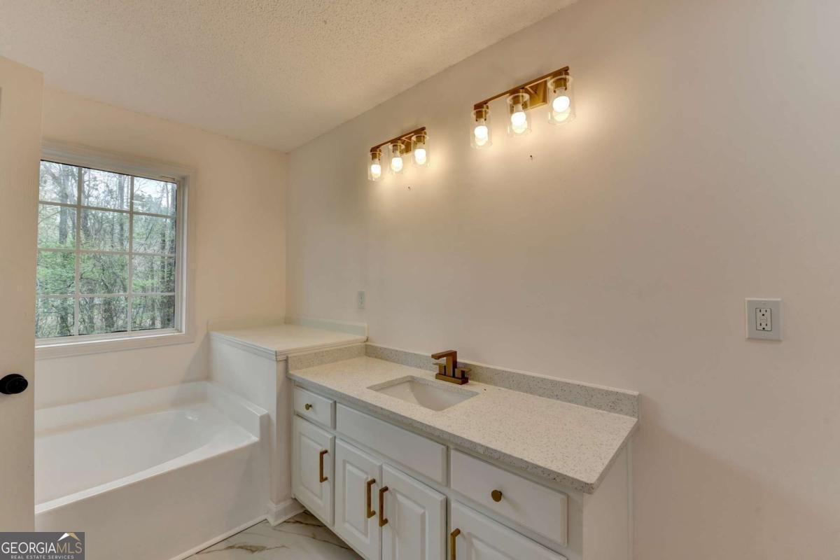 1703 Bismarck Circle Winder - Photo 28