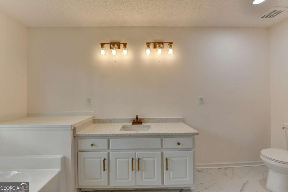 1703 Bismarck Circle Winder - Photo 29