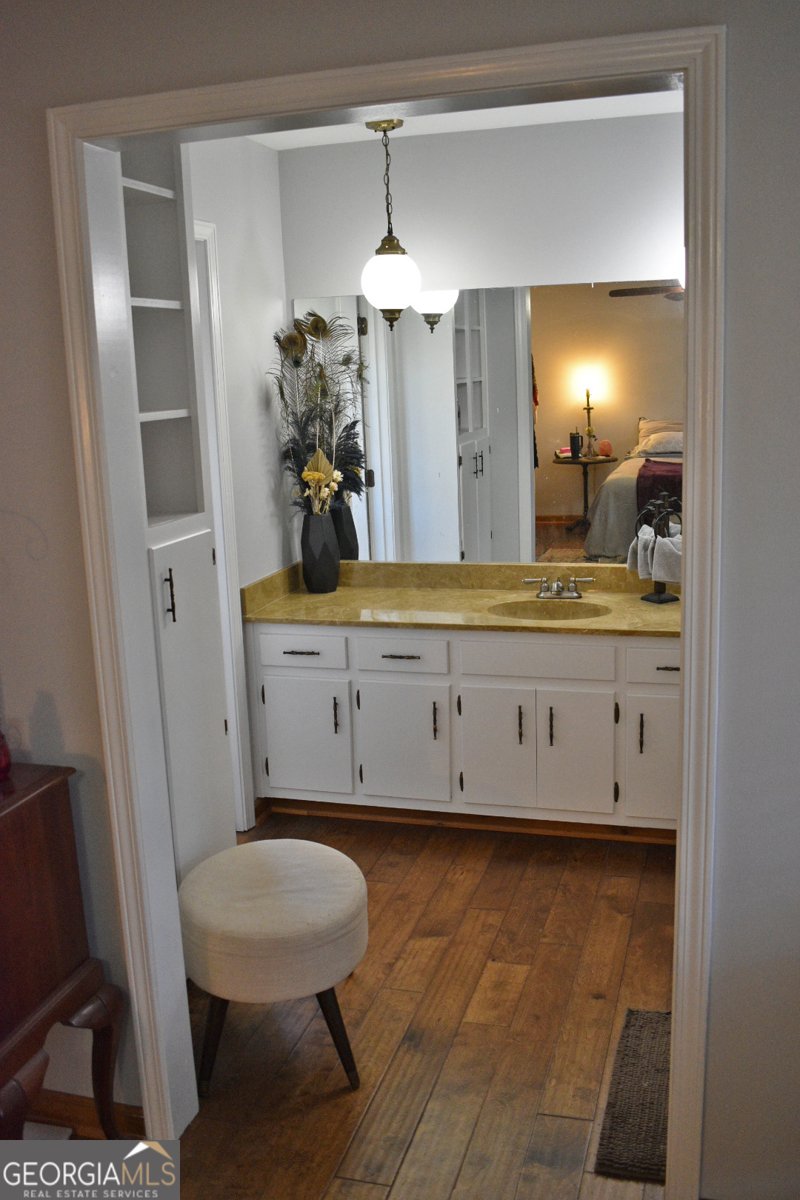 3959 Cotswold Drive Lilburn - Photo 13