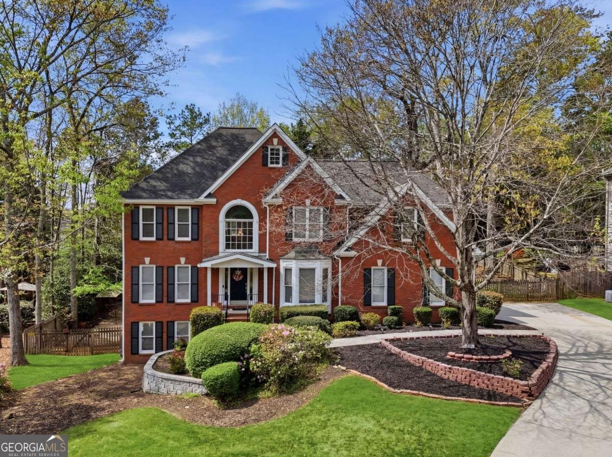 4484 Heathfield Trace Suwanee - Photo 1