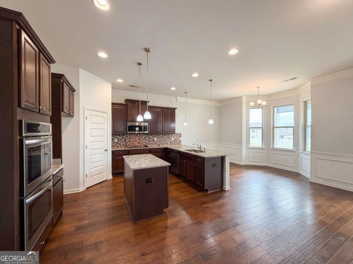 1549 Harlequin Way Stockbridge - Photo 12