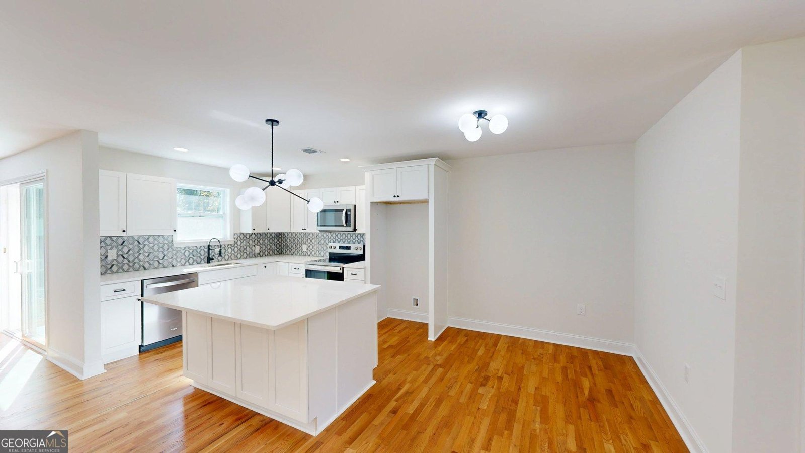 3279 Shady Grove Road Carrollton - Photo 10