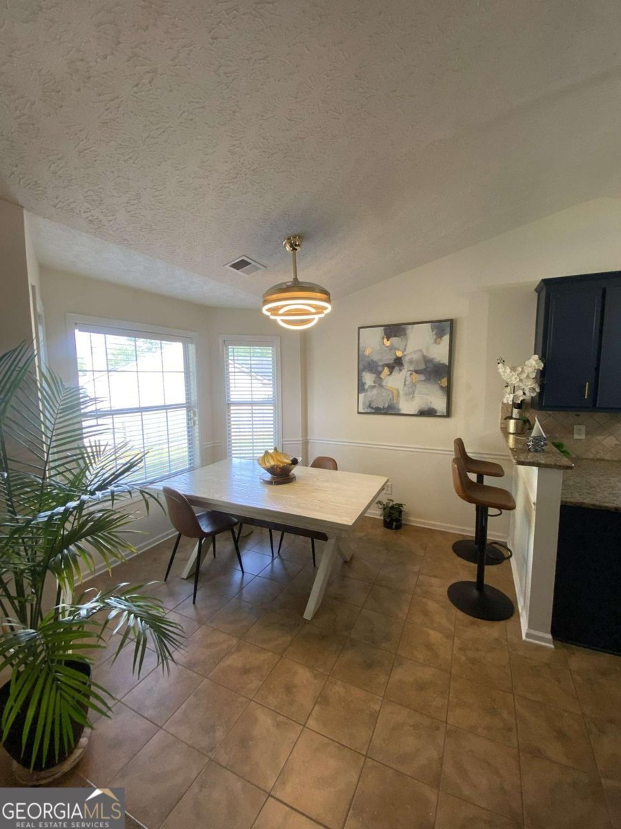 188 Waters Edge Drive Locust Grove - Photo 8