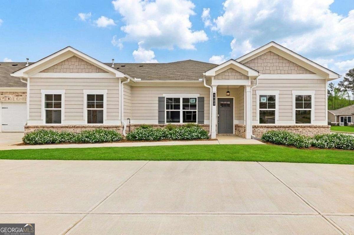 3908 SHELLEYDALE Drive Powder Springs - Photo 1