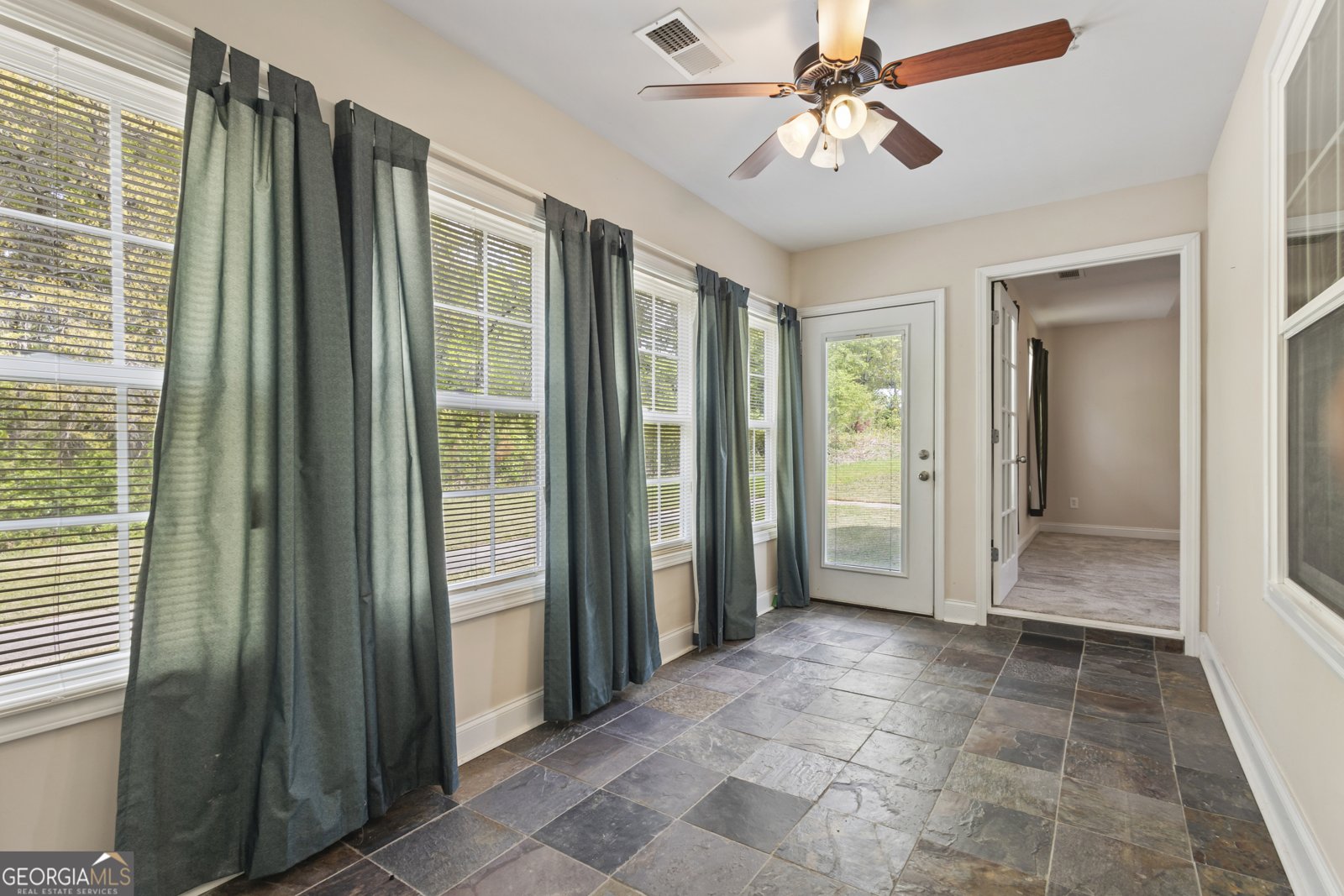 1911 School House Lane Temple - Photo 24