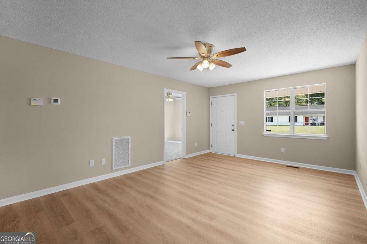 110 Walraven Way Calhoun - Photo 8