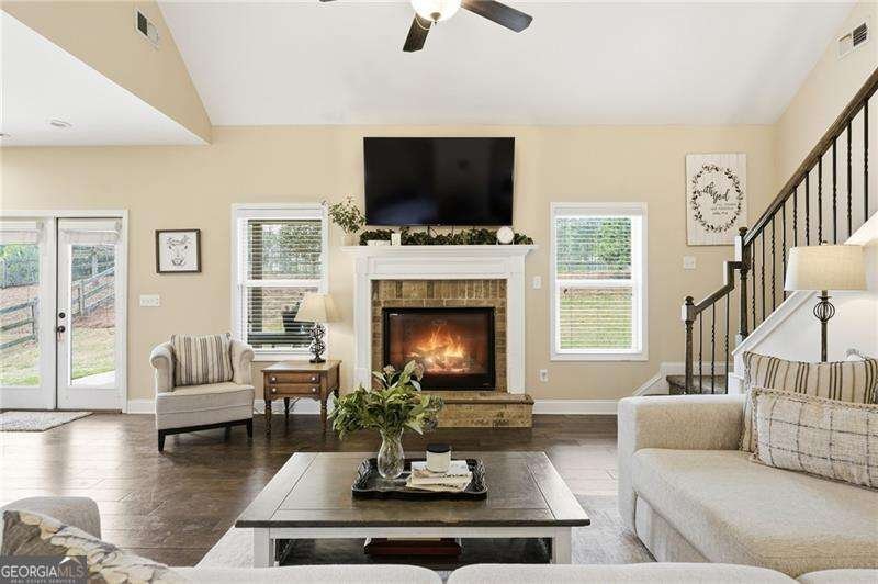 266 Cobblestone Trail Dallas - Photo 13