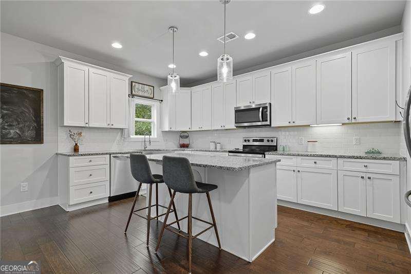 8514 Mcbride Lane Gainesville - Photo 10