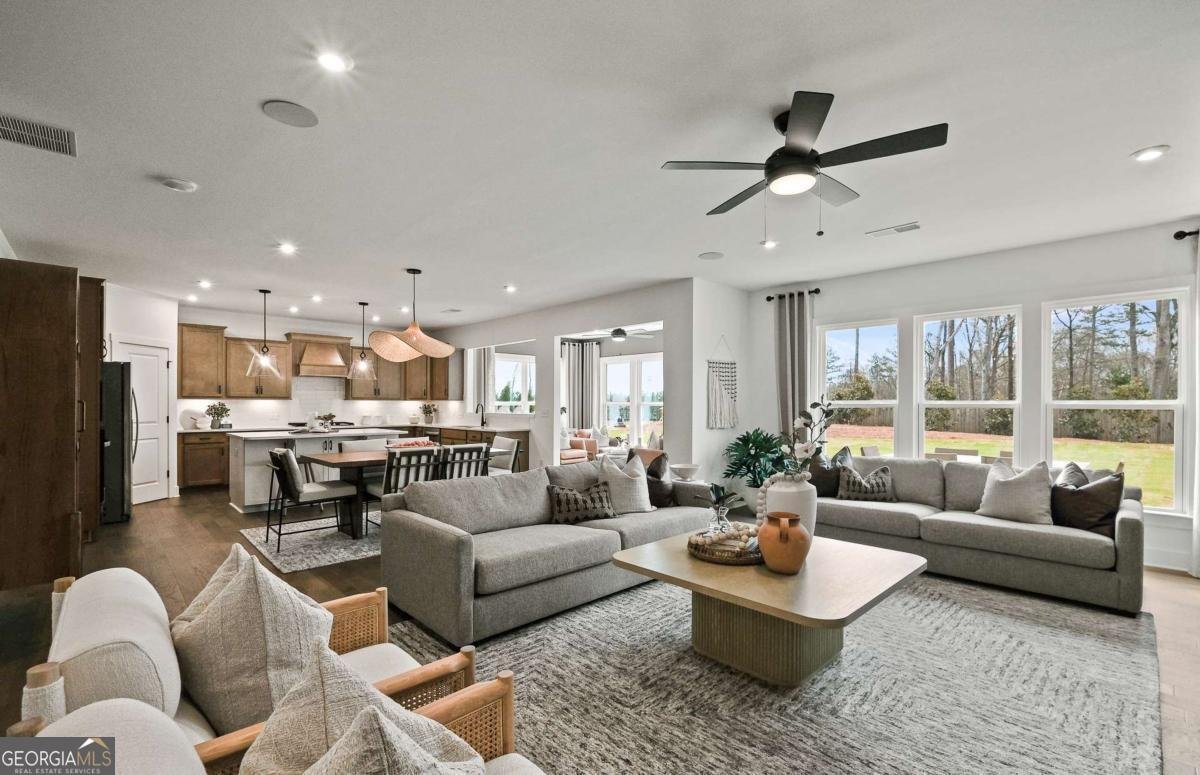 7124 Maple Brook Lane Flowery Branch - Photo 8