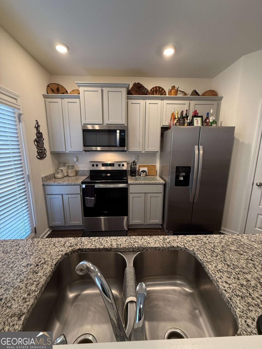 1302 Speckle Park Way Stockbridge - Photo 11