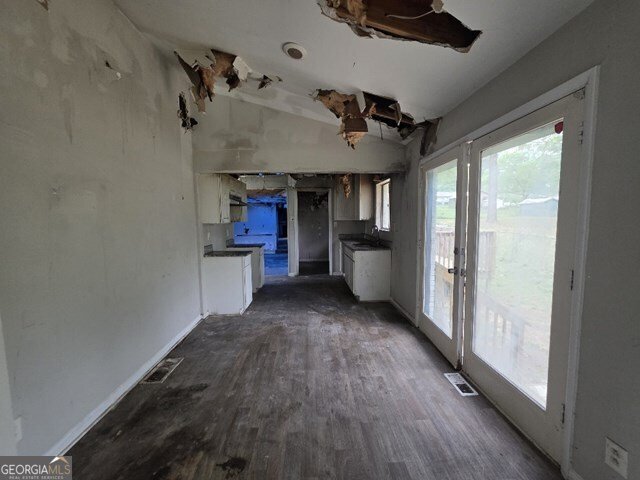 3483 Creekview Drive Lawrenceville - Photo 12