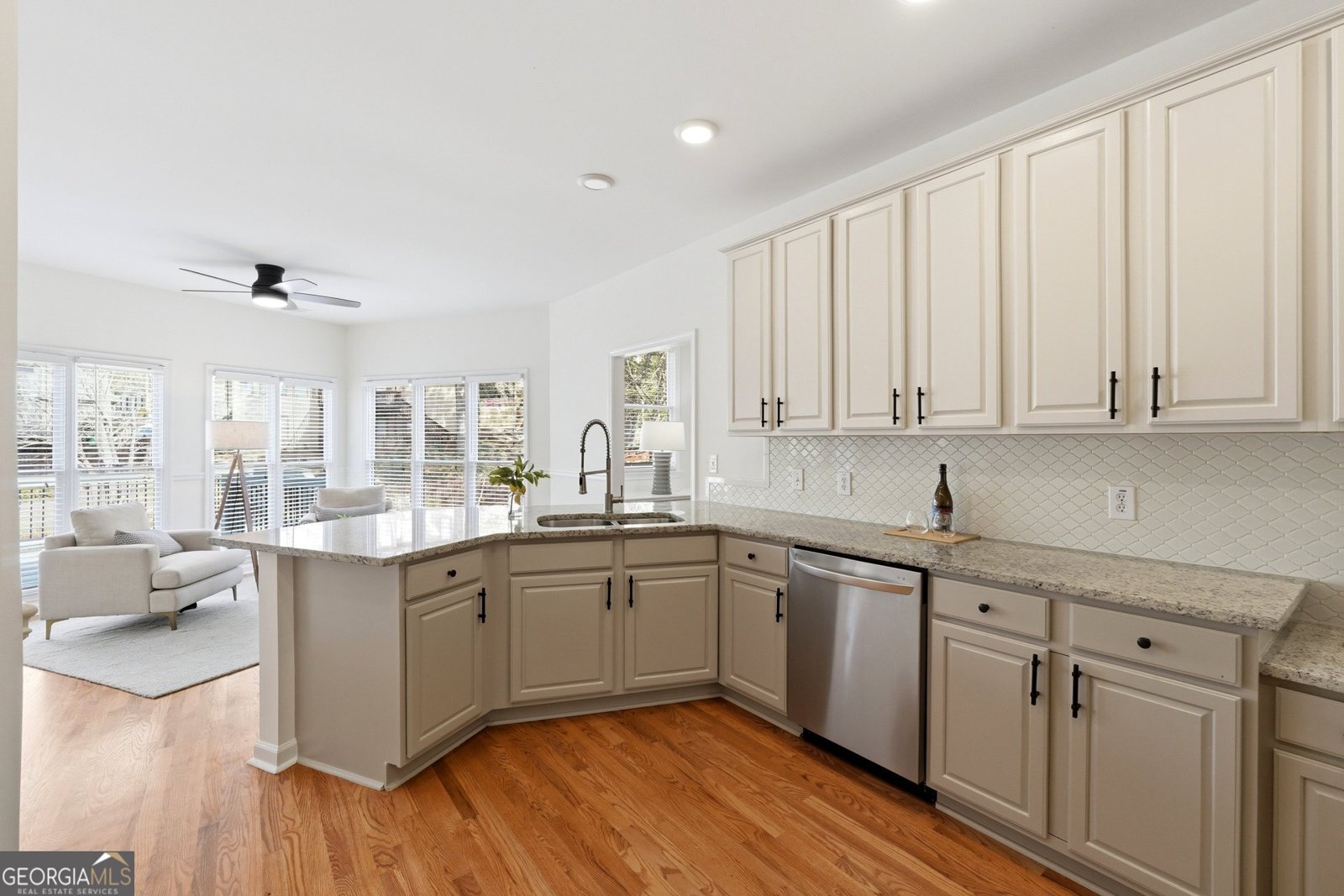 130 Misty Valley Drive Canton - Photo 6