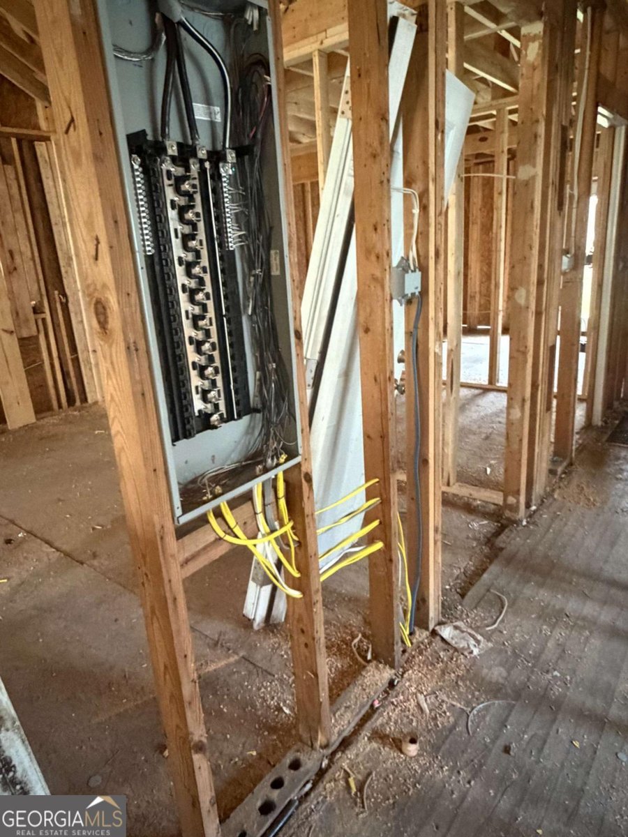 879 Edwin Place Atlanta - Photo 19