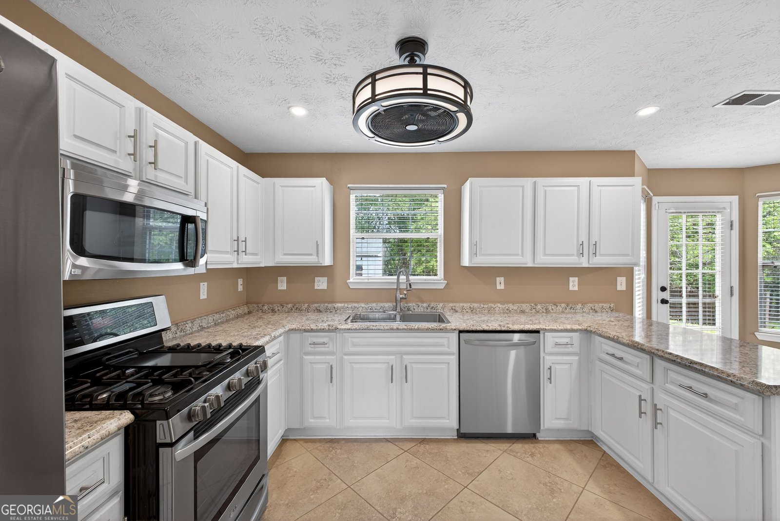 1380 Pebble Beach Lane Hampton - Photo 10