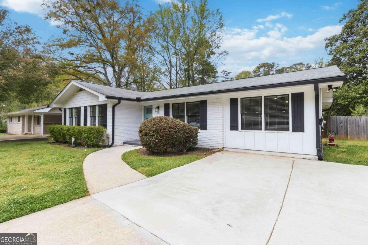 3196 Convair Lane Decatur - Photo 1