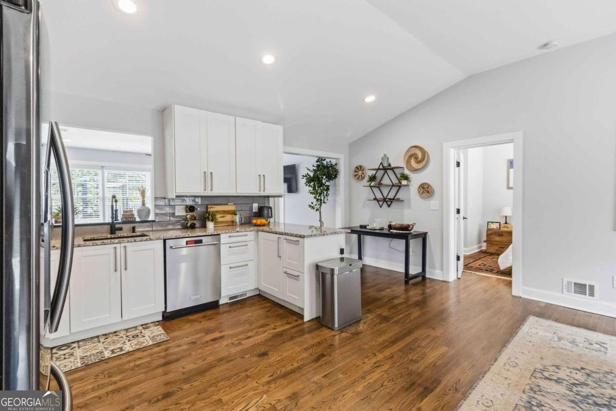 3196 Convair Lane Decatur - Photo 7