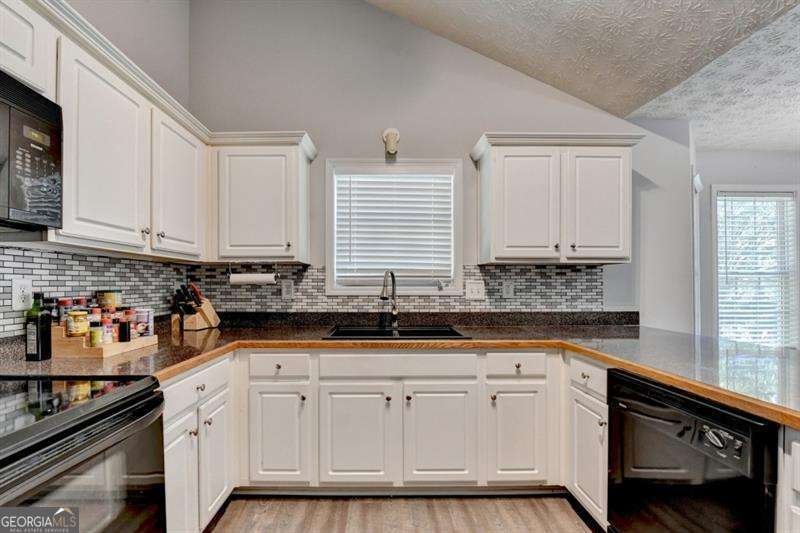 2290 Taylor Pointe Way Dacula - Photo 25